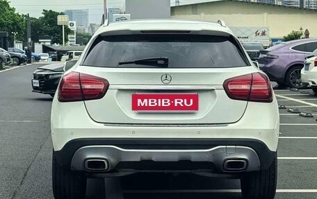 Mercedes-Benz GLA, 2018 год, 1 860 000 рублей, 2 фотография