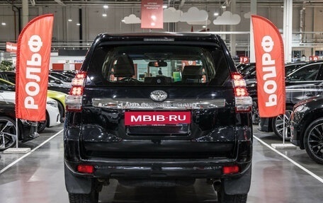 Toyota Land Cruiser Prado 150 рестайлинг 2, 2013 год, 2 999 000 рублей, 7 фотография