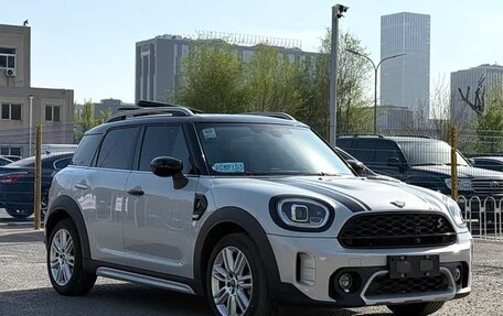 MINI Countryman II (F60), 2022 год, 1 780 000 рублей, 3 фотография