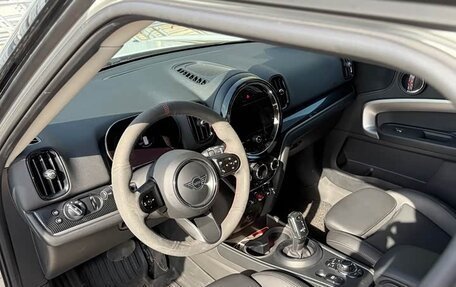 MINI Countryman II (F60), 2022 год, 1 780 000 рублей, 9 фотография