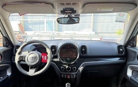MINI Countryman II (F60), 2022 год, 1 780 000 рублей, 10 фотография