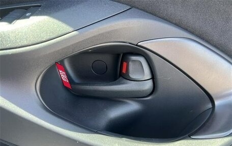 Toyota Yaris Cross, 2023 год, 1 490 002 рублей, 23 фотография