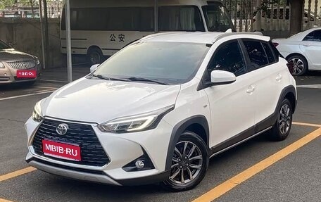 Toyota Yaris XP150 рестайлинг, 2023 год, 1 160 000 рублей, 1 фотография