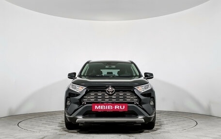Toyota RAV4, 2020 год, 3 190 000 рублей, 2 фотография