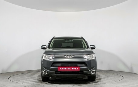 Mitsubishi Outlander III рестайлинг 3, 2013 год, 999 000 рублей, 2 фотография