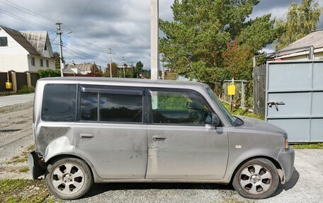 Toyota bB I рестайлинг, 2001 год, 300 000 рублей, 4 фотография