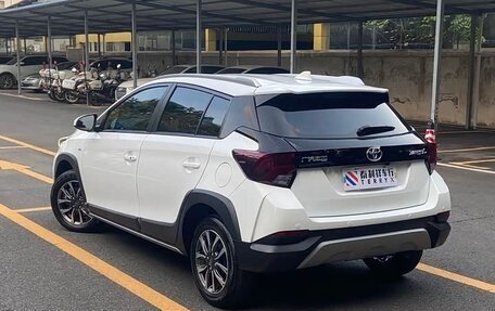Toyota Yaris XP150 рестайлинг, 2023 год, 1 160 000 рублей, 6 фотография
