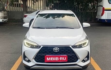 Toyota Yaris XP150 рестайлинг, 2023 год, 1 160 000 рублей, 2 фотография
