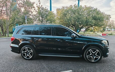 Mercedes-Benz GL-Класс, 2015 год, 2 750 000 рублей, 3 фотография