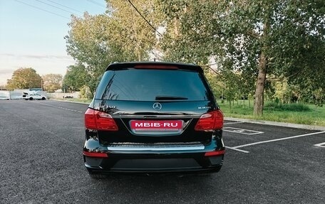 Mercedes-Benz GL-Класс, 2015 год, 2 750 000 рублей, 7 фотография