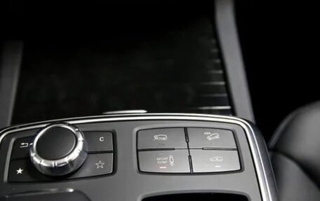 Mercedes-Benz GL-Класс, 2015 год, 2 750 000 рублей, 26 фотография