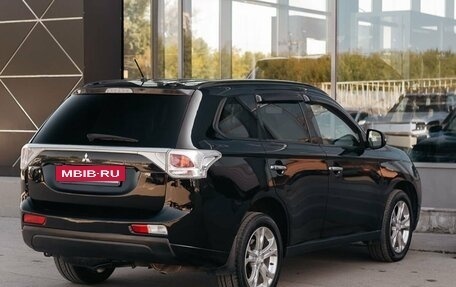 Mitsubishi Outlander III рестайлинг 3, 2012 год, 1 410 000 рублей, 5 фотография