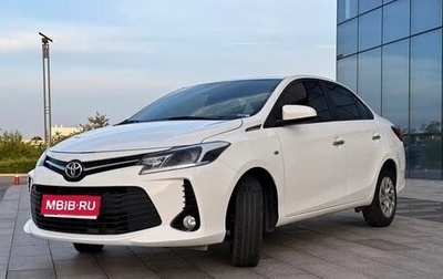 Toyota Vios III, 2022 год, 1 090 000 рублей, 1 фотография