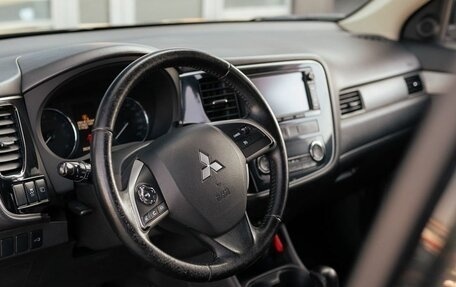Mitsubishi Outlander III рестайлинг 3, 2012 год, 1 410 000 рублей, 11 фотография