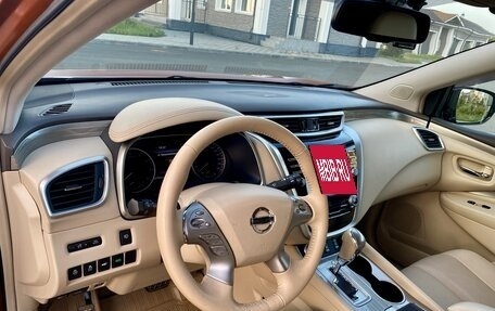 Nissan Murano, 2017 год, 2 600 000 рублей, 25 фотография