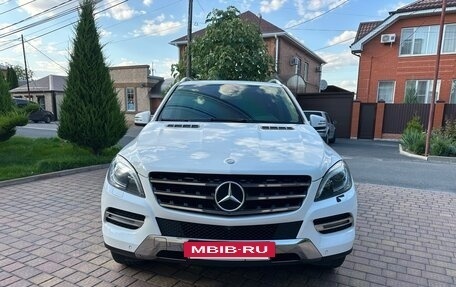 Mercedes-Benz M-Класс, 2014 год, 3 550 000 рублей, 2 фотография