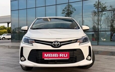 Toyota Vios III, 2022 год, 1 090 000 рублей, 5 фотография