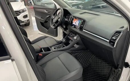 Skoda Karoq I, 2022 год, 1 760 005 рублей, 11 фотография