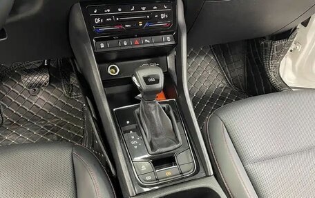 Skoda Karoq I, 2022 год, 1 760 005 рублей, 14 фотография
