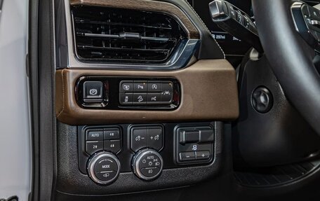 GMC Yukon IV, 2026 год, 26 207 766 рублей, 14 фотография