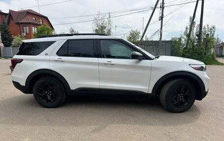 Ford Explorer VI, 2021 год, 3 990 000 рублей, 4 фотография