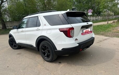 Ford Explorer VI, 2021 год, 3 990 000 рублей, 7 фотография