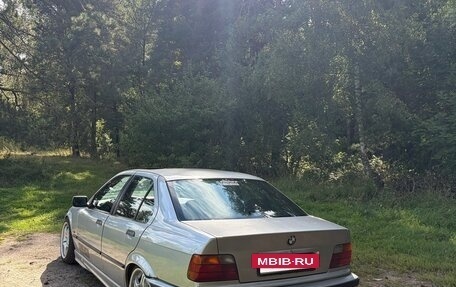 BMW 3 серия, 1996 год, 1 300 000 рублей, 6 фотография