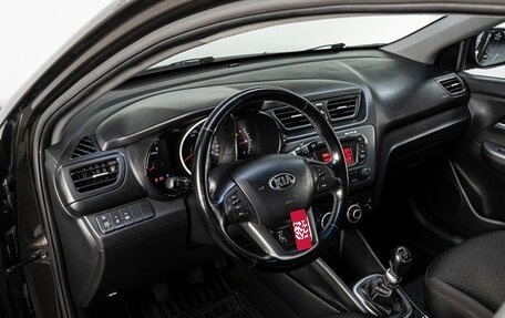 KIA Rio III рестайлинг, 2015 год, 869 000 рублей, 10 фотография