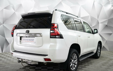 Toyota Land Cruiser Prado 150 рестайлинг 2, 2017 год, 4 493 000 рублей, 5 фотография