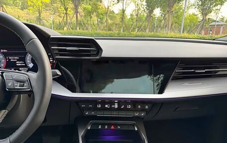 Audi A3, 2023 год, 2 305 000 рублей, 14 фотография