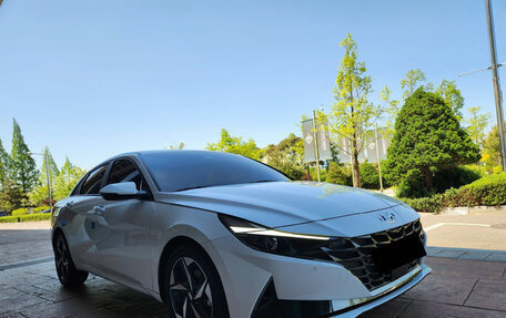 Hyundai Avante, 2023 год, 1 950 000 рублей, 3 фотография
