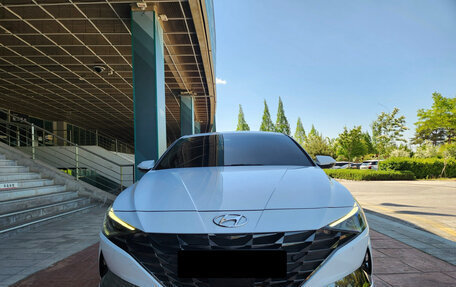 Hyundai Avante, 2023 год, 1 950 000 рублей, 2 фотография
