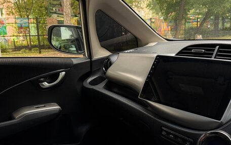 Honda Fit III, 2012 год, 1 050 000 рублей, 9 фотография