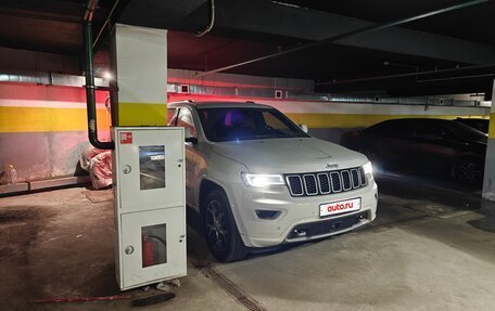 Jeep Grand Cherokee, 2019 год, 4 800 000 рублей, 7 фотография