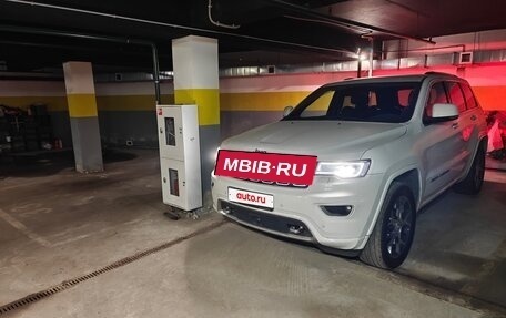 Jeep Grand Cherokee, 2019 год, 4 800 000 рублей, 6 фотография