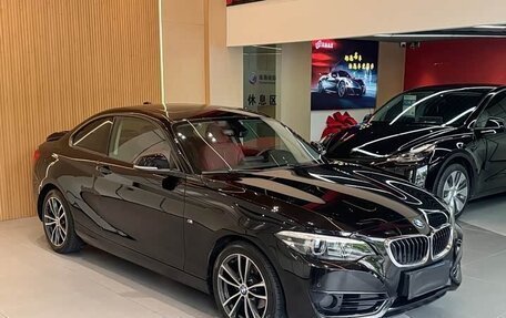 BMW 2 серия F22, 2018 год, 1 643 000 рублей, 1 фотография