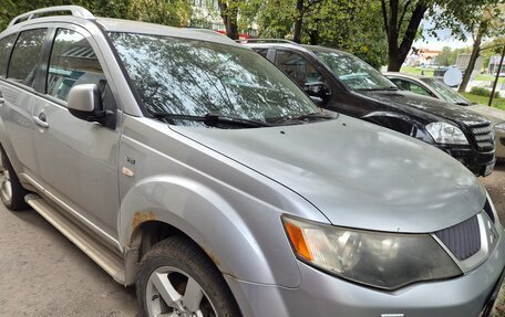 Mitsubishi Outlander III рестайлинг 3, 2008 год, 790 000 рублей, 10 фотография