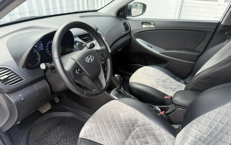 Hyundai Solaris II рестайлинг, 2015 год, 975 000 рублей, 15 фотография