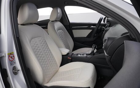 Audi A3, 2019 год, 1 450 000 рублей, 6 фотография