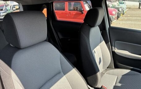 Honda Fit, 2023 год, 950 000 рублей, 10 фотография