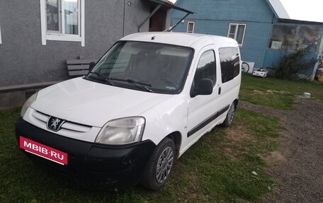 Peugeot Partner II рестайлинг 2, 2010 год, 130 000 рублей, 2 фотография
