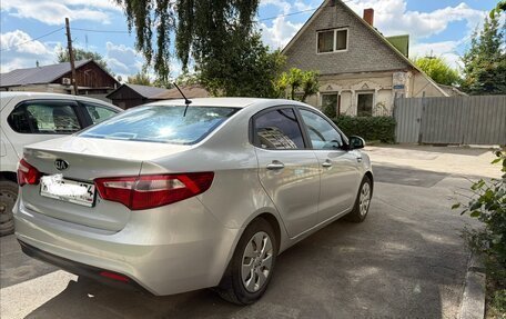 KIA Rio III рестайлинг, 2014 год, 820 000 рублей, 5 фотография
