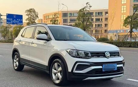 Volkswagen T-Cross I, 2023 год, 3 250 000 рублей, 3 фотография
