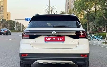 Volkswagen T-Cross I, 2023 год, 3 250 000 рублей, 5 фотография
