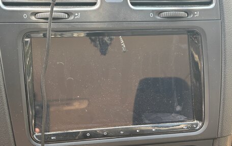 Volkswagen Golf VI, 2011 год, 650 000 рублей, 14 фотография