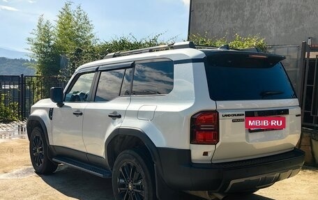 Toyota Land Cruiser Prado, 2024 год, 8 950 000 рублей, 3 фотография