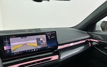 BMW 5 серия, 2024 год, 8 400 000 рублей, 17 фотография