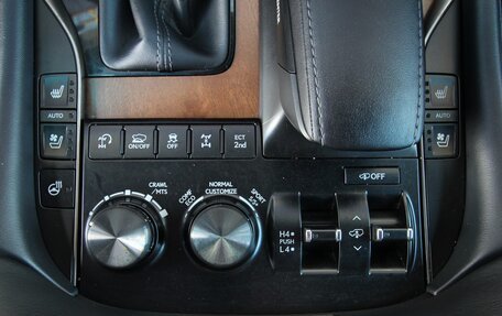 Lexus LX III, 2019 год, 8 995 000 рублей, 32 фотография