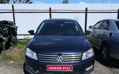 Volkswagen Passat B7, 2012 год, 825 400 рублей, 1 фотография
