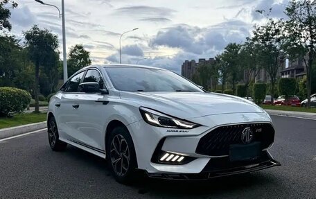 MG 5, 2022 год, 950 005 рублей, 3 фотография